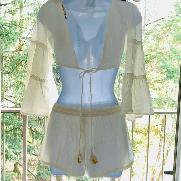 🌼 Boho Gold Foil Embroidered Crop Top & Shorts Set XS NWT - Picture 4 of 14